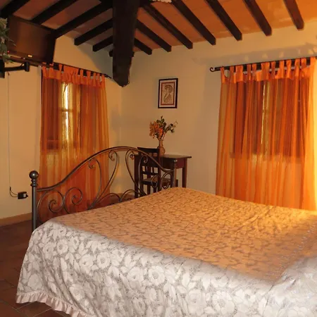 Agriturismo Casale Delle Lucrezie Todi Exterior photo