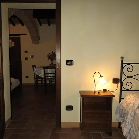 Agriturismo Casale Delle Lucrezie Todi Exterior photo