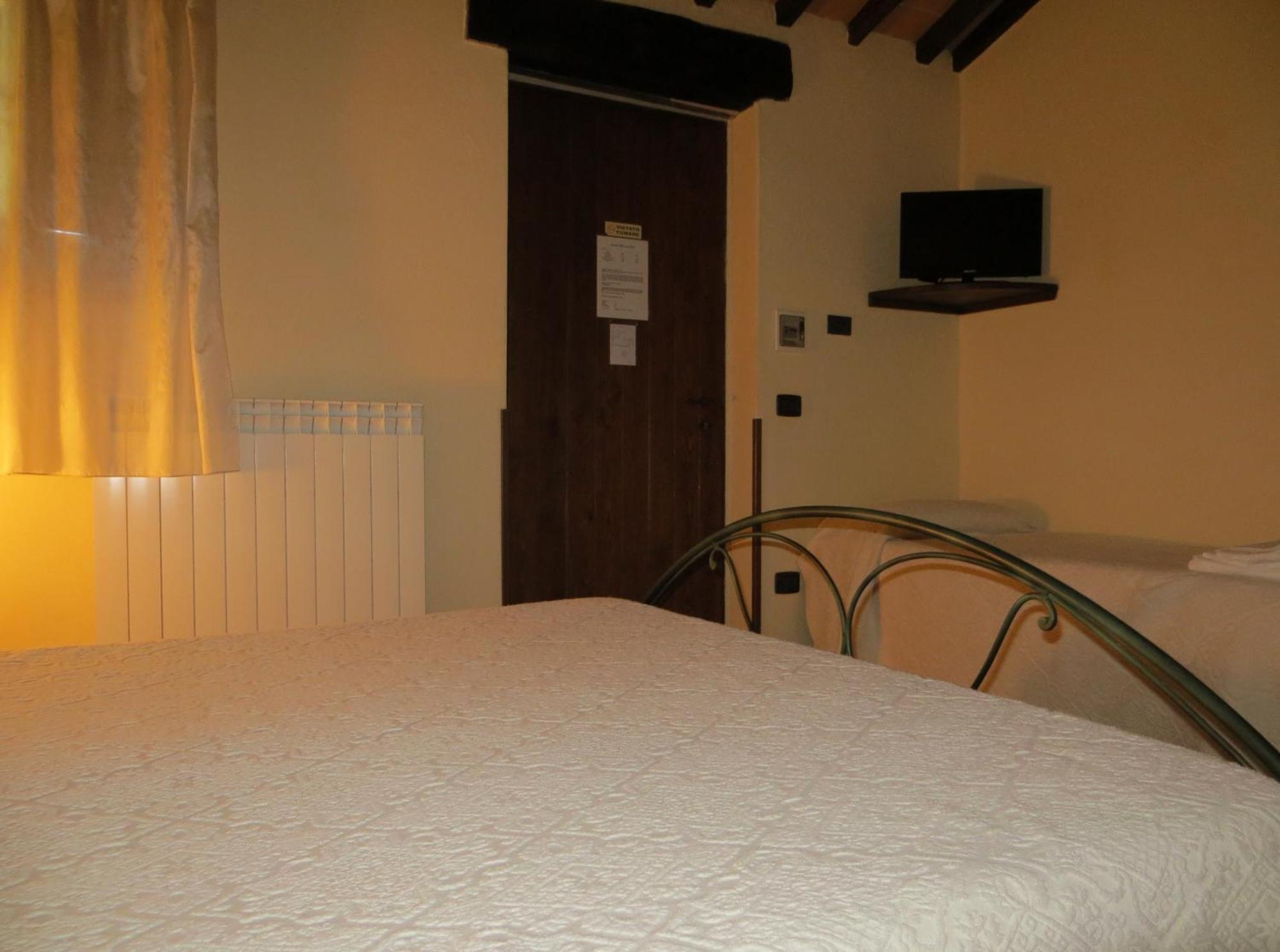Casale Delle Lucrezie Todi